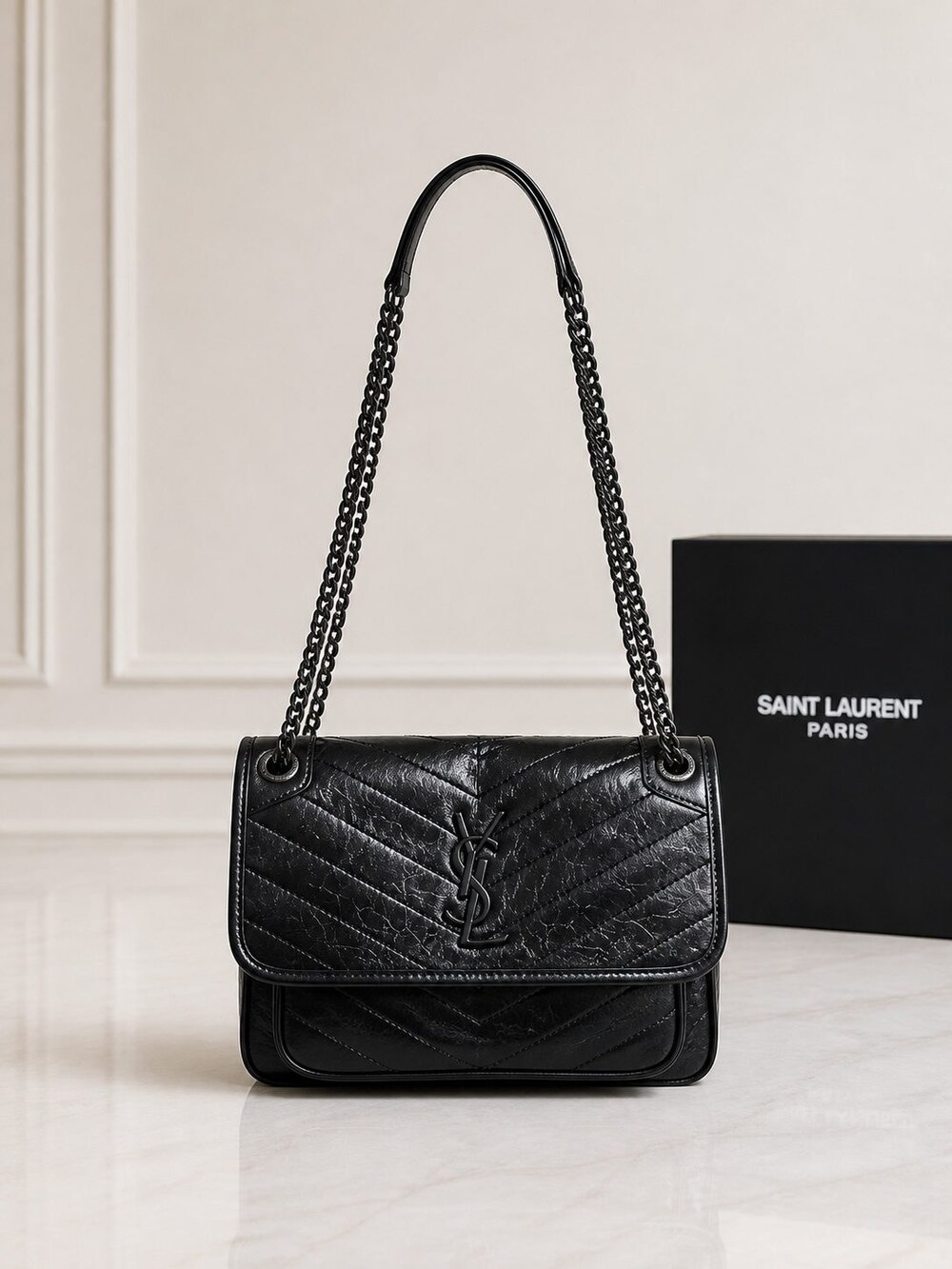 Yves Saint Laurent Niki Medium Black Leather Shoulder Bag